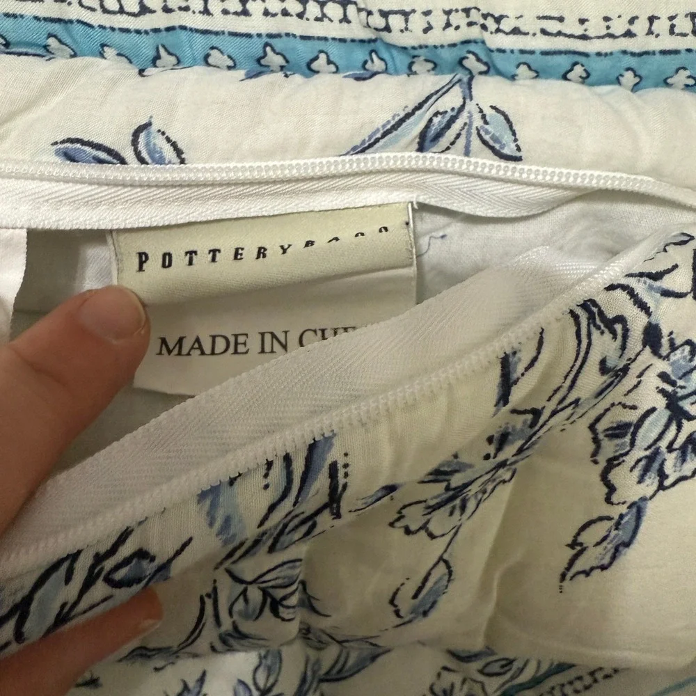 Pottery Barn Quilted Pillow Shams Standard Blue Botanical Cottage Shabby Chic‎
